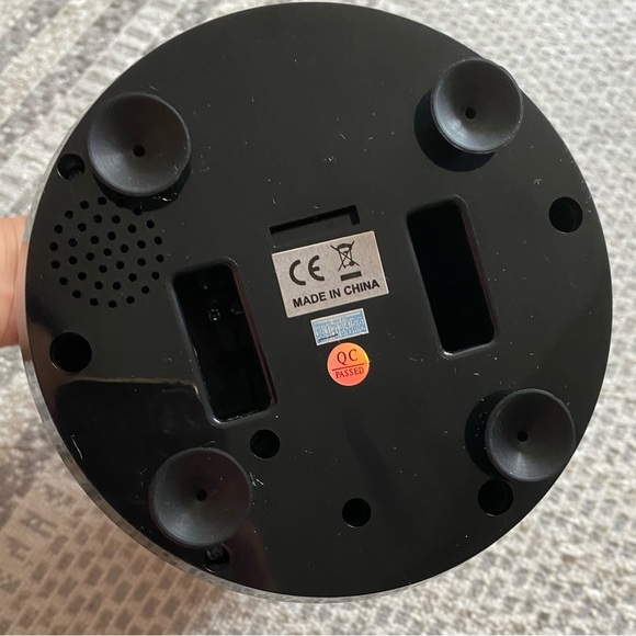 Pet monitor- Pet Cam that shoots treats! - Picture 5 of 6